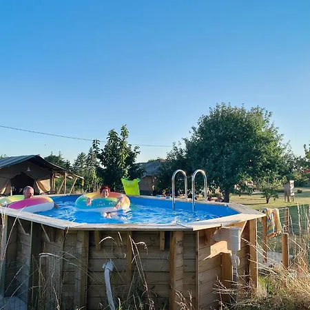 Minicamping Sous Les Cloches Campsite Terjat